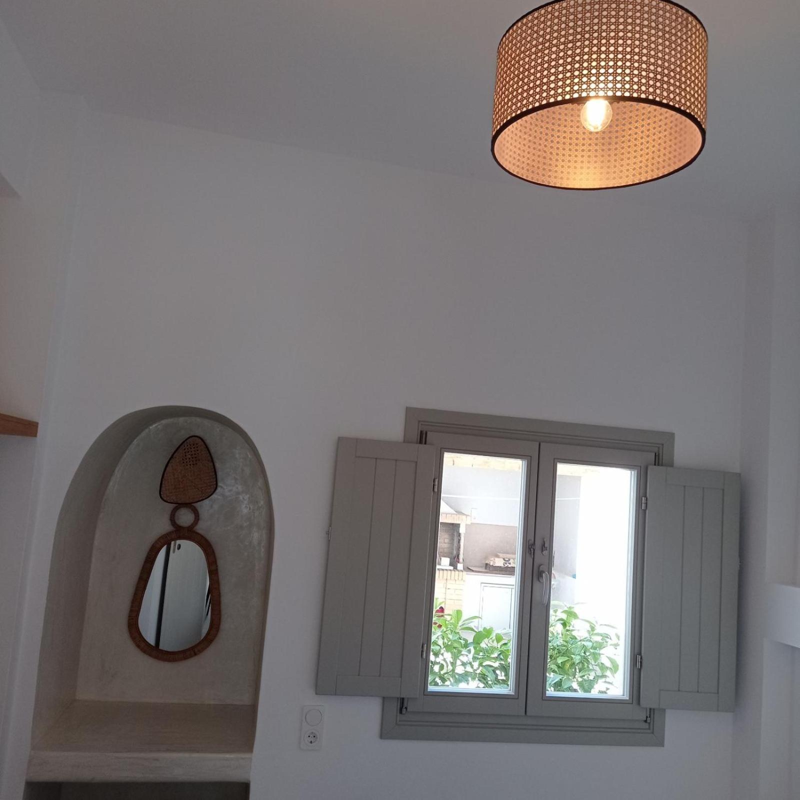 Apartmán Θέαστρον - Theastron House With Great View In Chora Pera Gyalos Exteriér fotografie