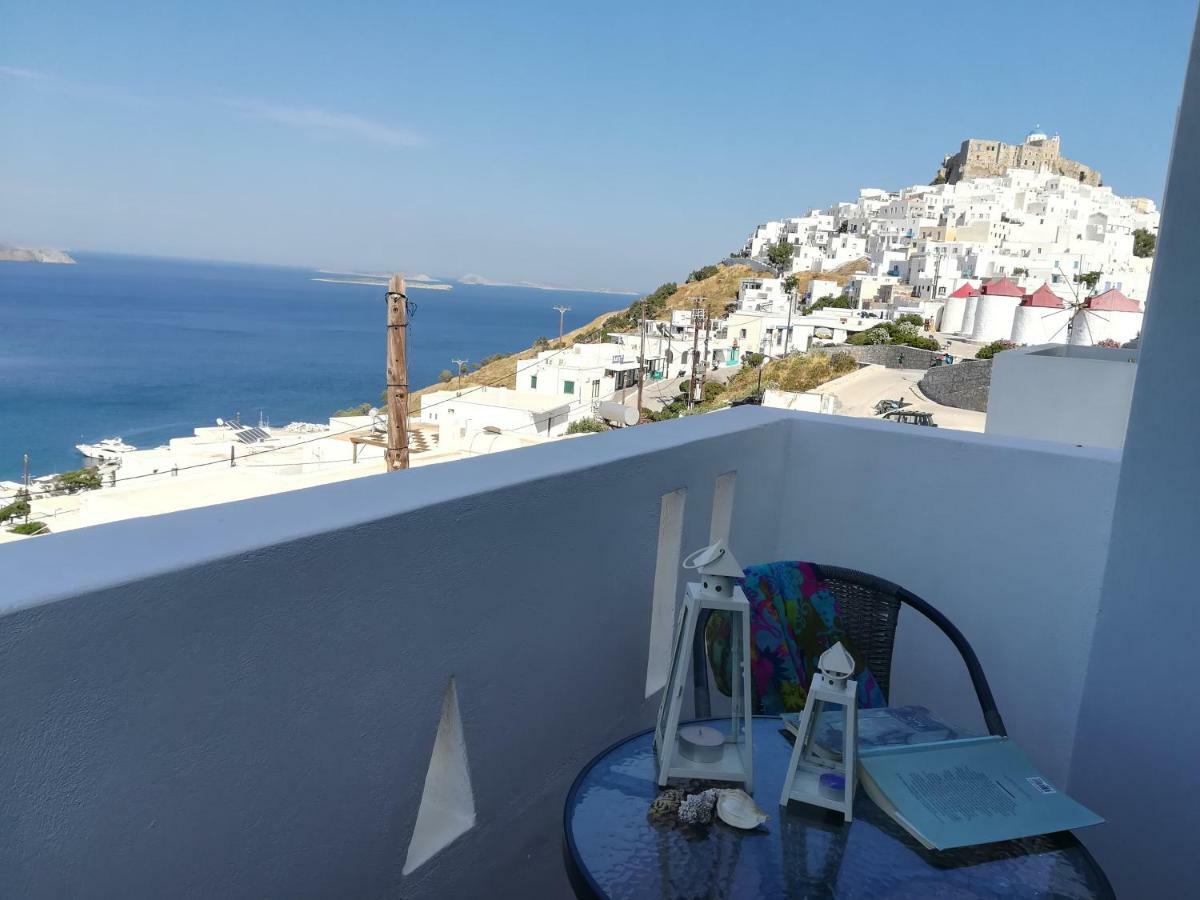 Apartmán Θέαστρον - Theastron House With Great View In Chora Pera Gyalos Exteriér fotografie